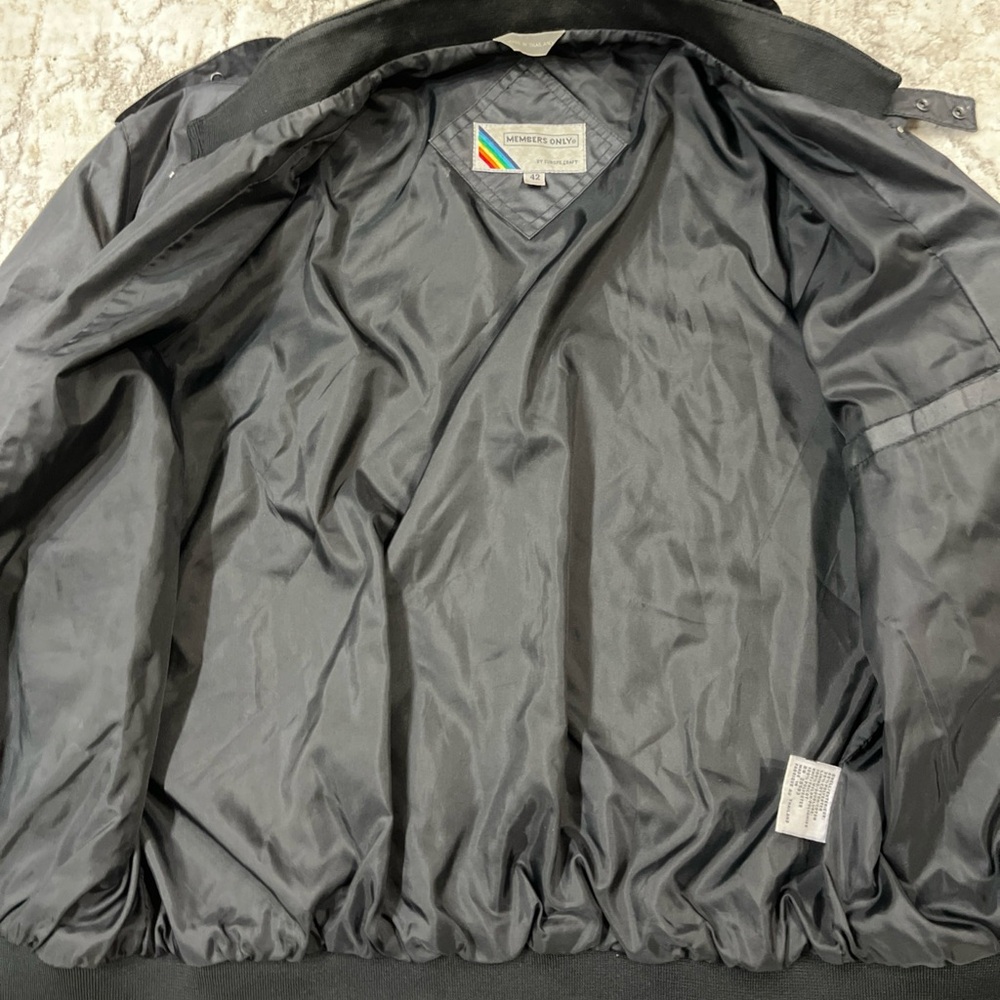 Members Only Charcoal Windbreaker - Picture 6 of 9